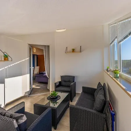 Apartment La Riva